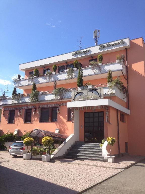 Albergo Ristorante Il Delfino Novara Exterior foto